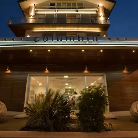 Hotel Columbia