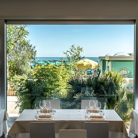 Hotel Columbia 3*